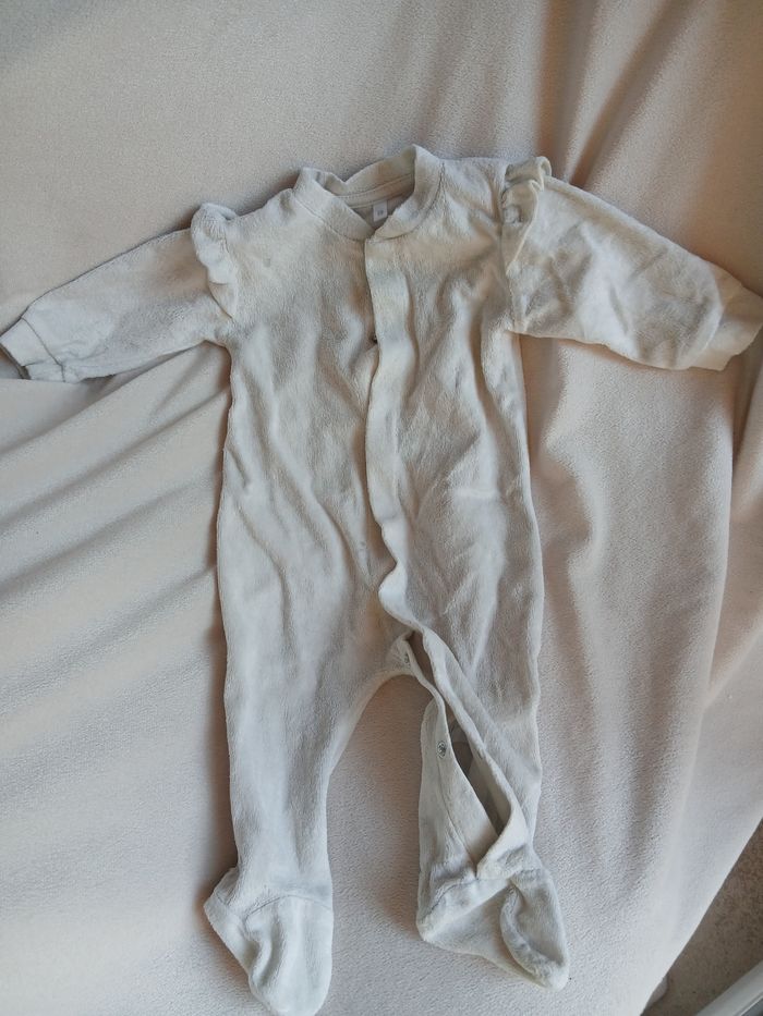 4 pyjamas hiver 6 mois - photo numéro 4
