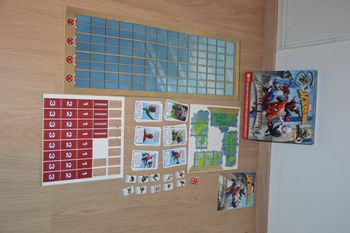 Spiderman Bataille au sommet (NEUF) *Cartamundi*