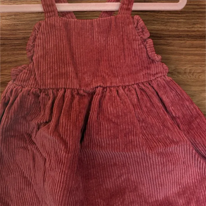 Robe bordeaux - photo numéro 2