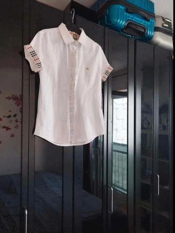 Chemise  manches  courtes  , taille  s  mais  pour  un  enfant