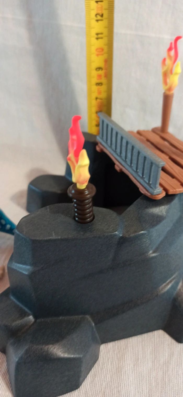 Rocher avec barrière et raptor bleu playmobil - photo numéro 4