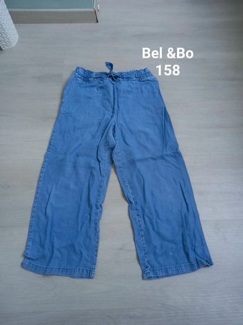 Pantalon en jeans lègé Bel &Bo taille 158