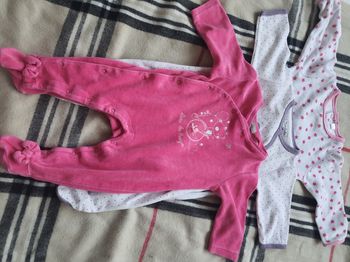 Lot 3 de pyjamas fille 3mois