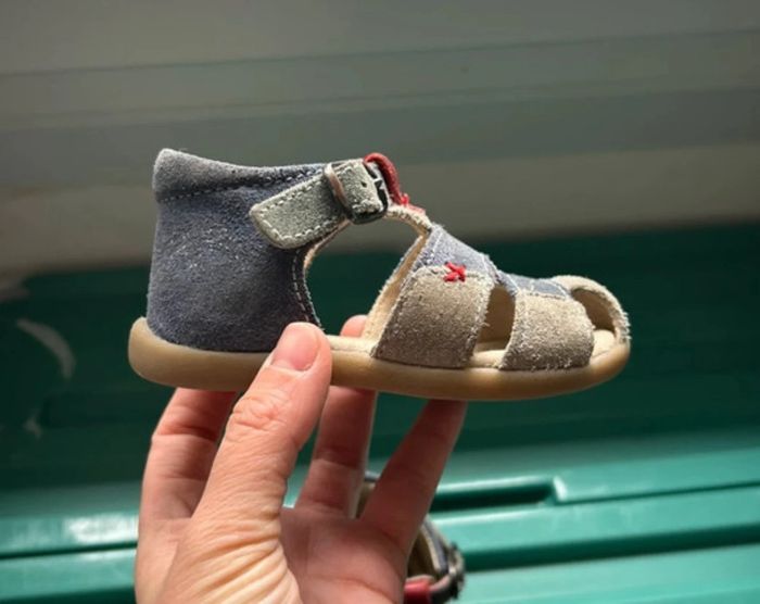 👣 Sandales bébé cuir – Taille 19 – Gémo - photo numéro 2