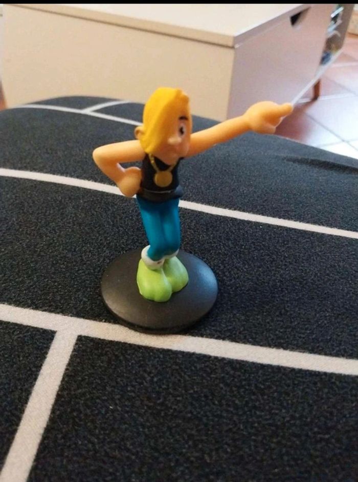 Figurine de asterix - photo numéro 3