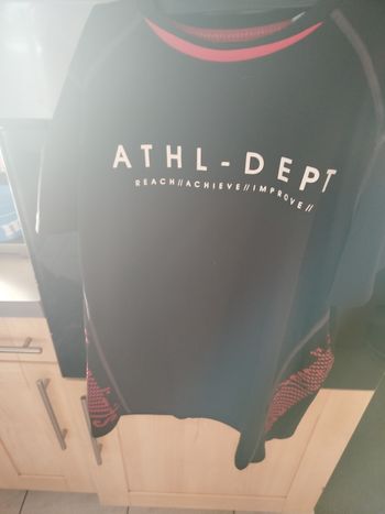 Tee shirt manches courtes