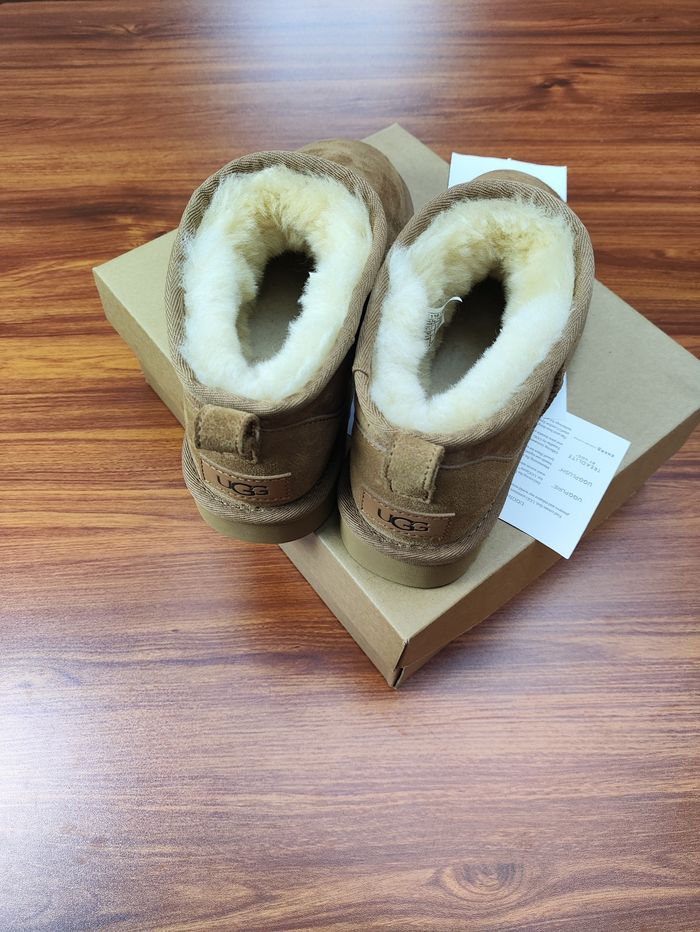 Bottes UGG Classic Ultra Mini couleur châtaigne 38 - photo numéro 4