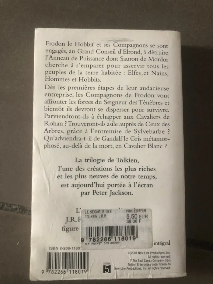Livre le seigneur des anneaux éditions pocket 📕 - photo numéro 3