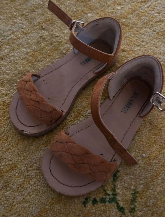 Lot sandales fille taille 25 - photo numéro 5