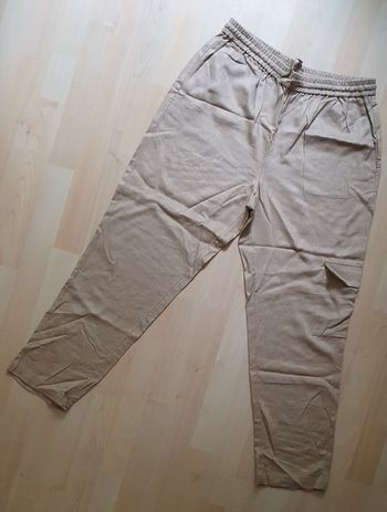 Pantalon beige-doré à taille élastique (Taille 40) / Kiabi