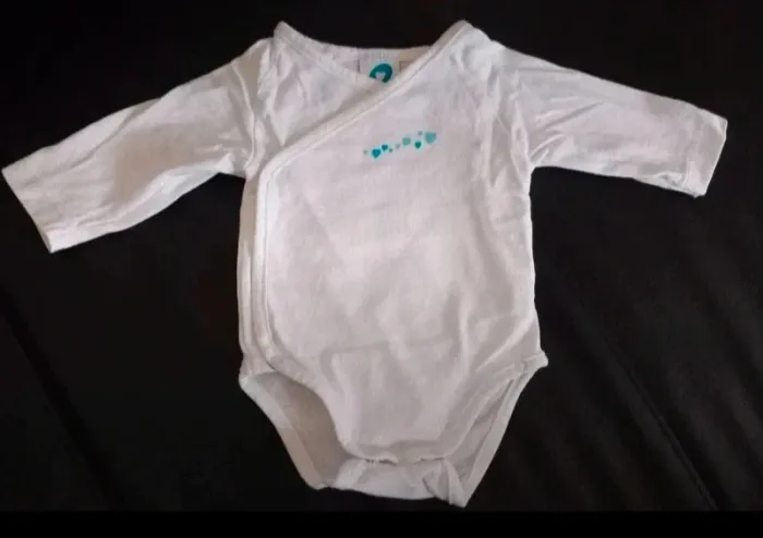 Lot de 3 bodies 1 mois - photo numéro 5
