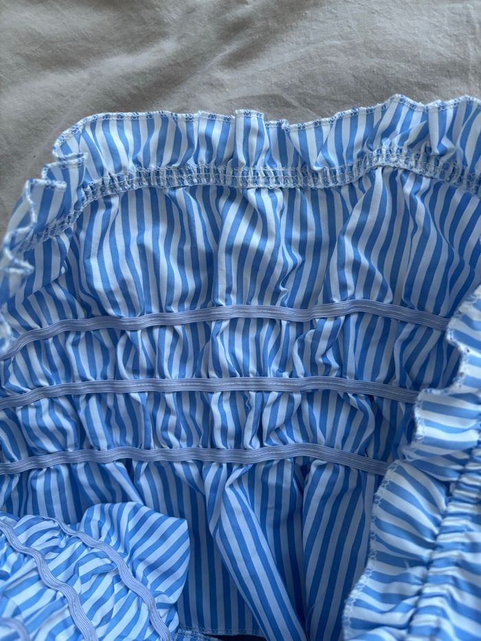 Top rayé bleu et blanc - photo numéro 2