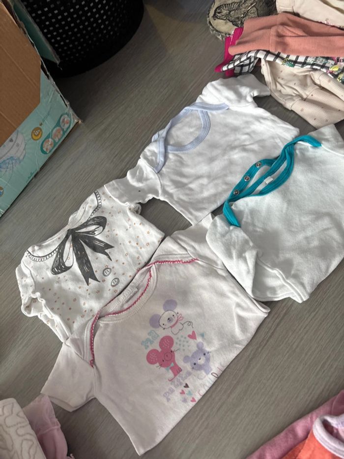 Lot bébé fille 6 mois - photo numéro 7