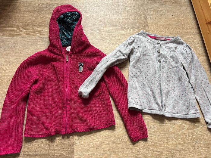 Lot de Gilet 3-4 ans fille rose et gris