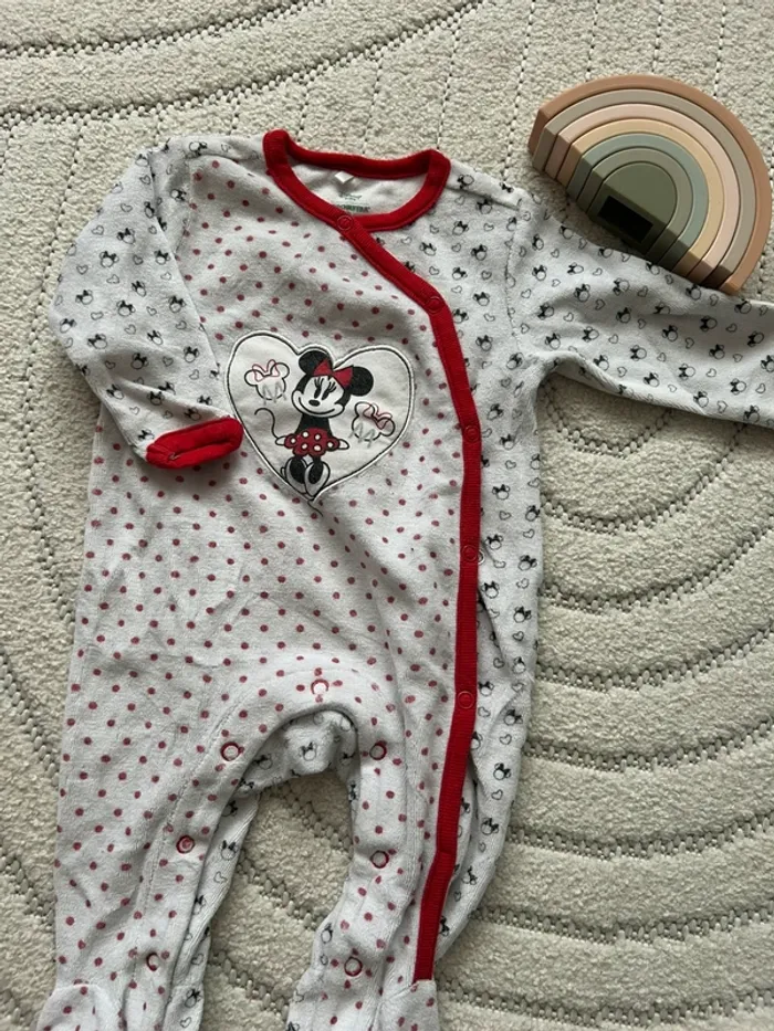 Pyjama Minnie