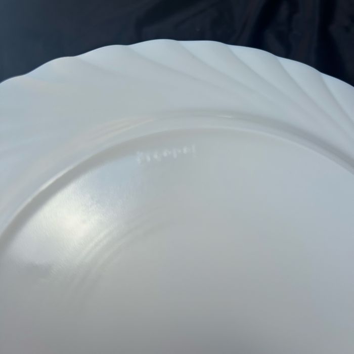 6 assiettes plates blanc cassé arcopal Trianon - photo numéro 4