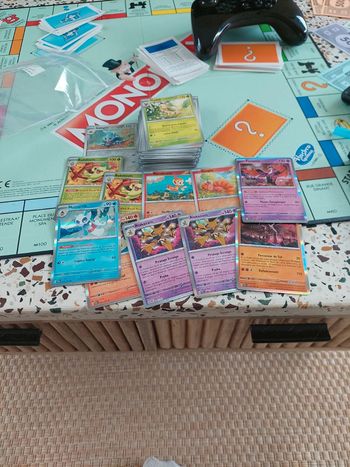 Lot de 84 cartes pokemon mascarade crepusculaire