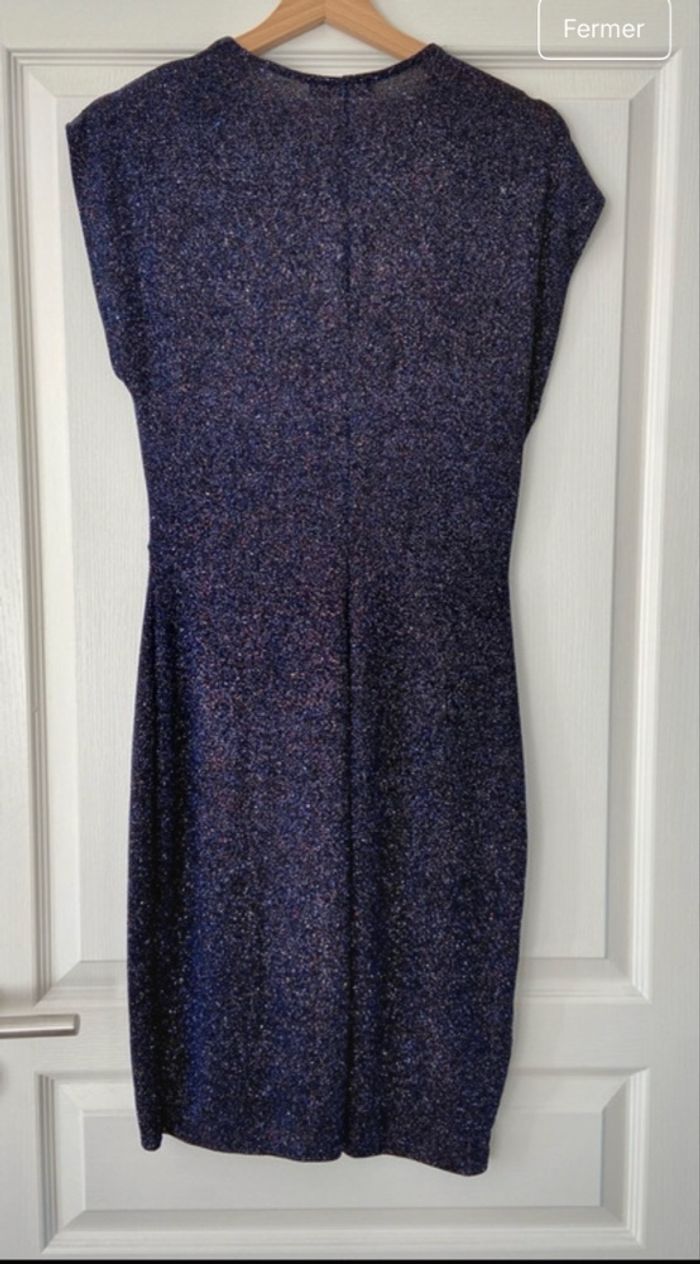 Robe bleu nuit à paillettes - photo numéro 2