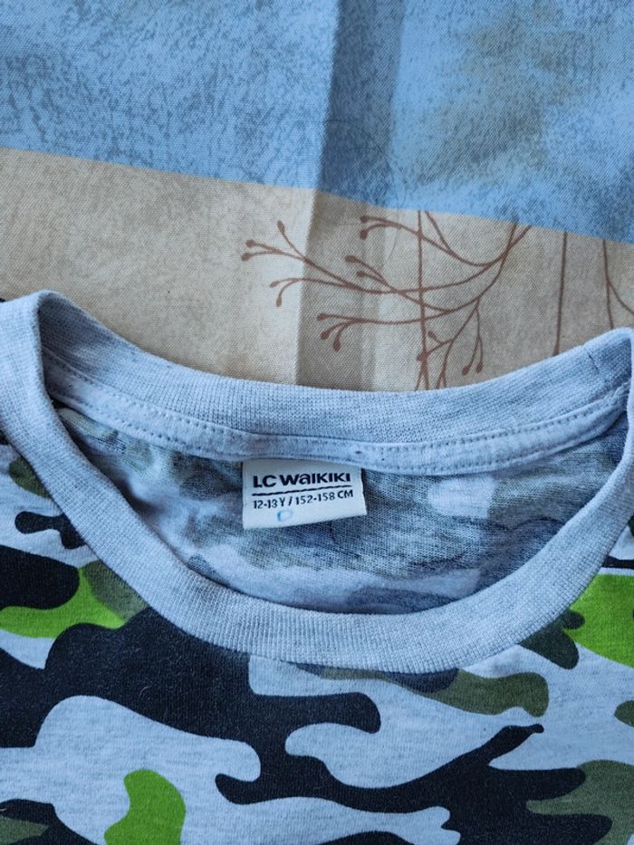 Tee shirt lc waikiki neuf 12 ans - photo numéro 2