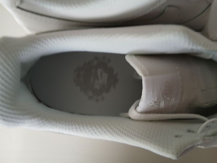 Paire de baskets nike air force 1 neuves emballées - photo numéro 7