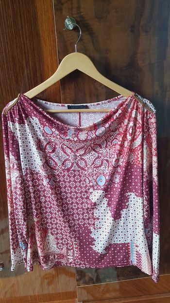 Blouse rouge et blanche imprimé