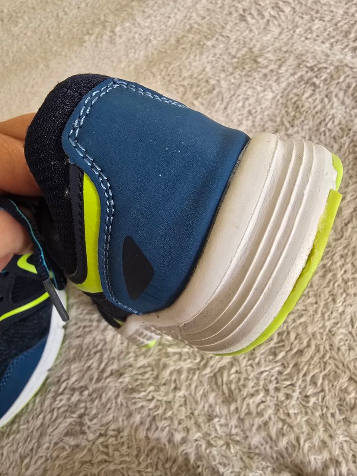 Baskets mixte très bon état portée 1 fois pointure 38 non négociable - photo numéro 9