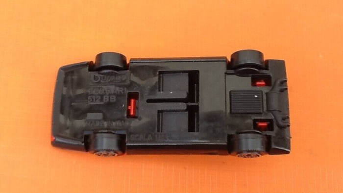 Voiture miniature Ferrari 512 BB - photo numéro 4