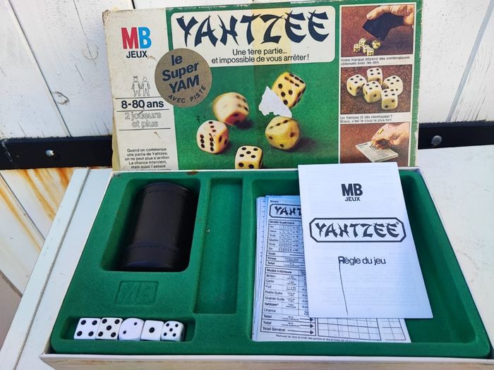 Yahtzee complet avec sa notice - photo numéro 2