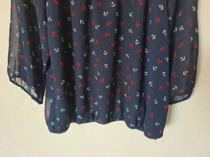 Blouse ancre marine Taille 44 - photo numéro 3
