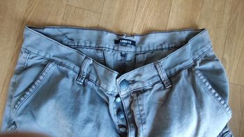 Pantalon gris liberto. Taille 40