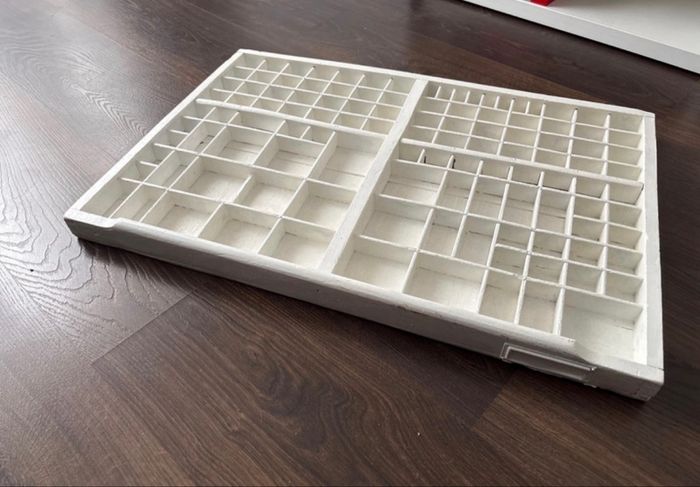 Ancien tiroir casier d’imprimerie - typographie - bon état - photo numéro 2