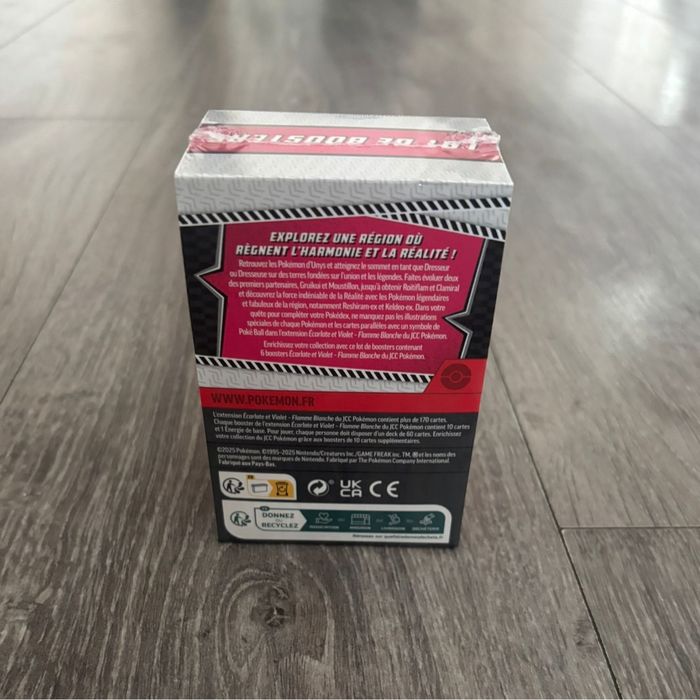 Pokémon Bundle ev10.5 flamme blanche - photo numéro 2
