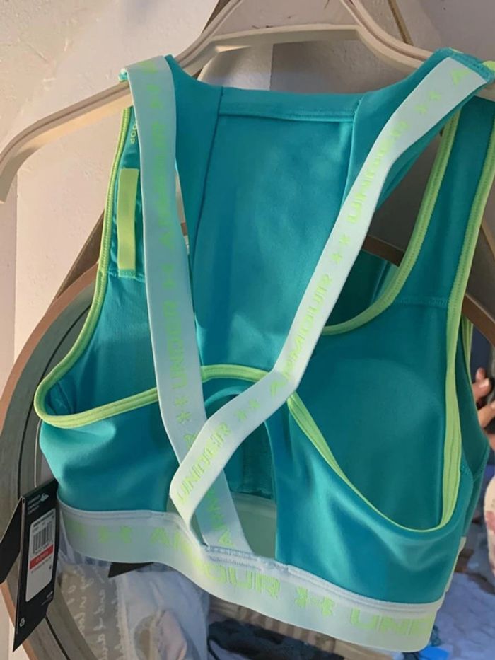Brassière sport XS Under Armour - photo numéro 3