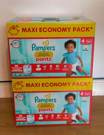 Lot couches Pampers premium pants taille 4