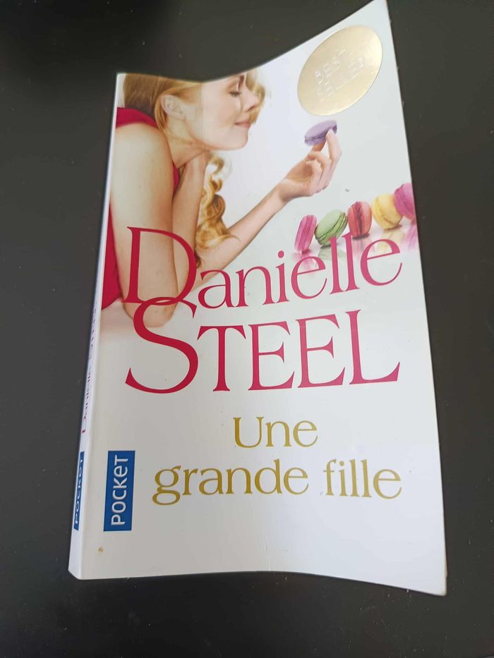 Danielle Steel - Une grande fille