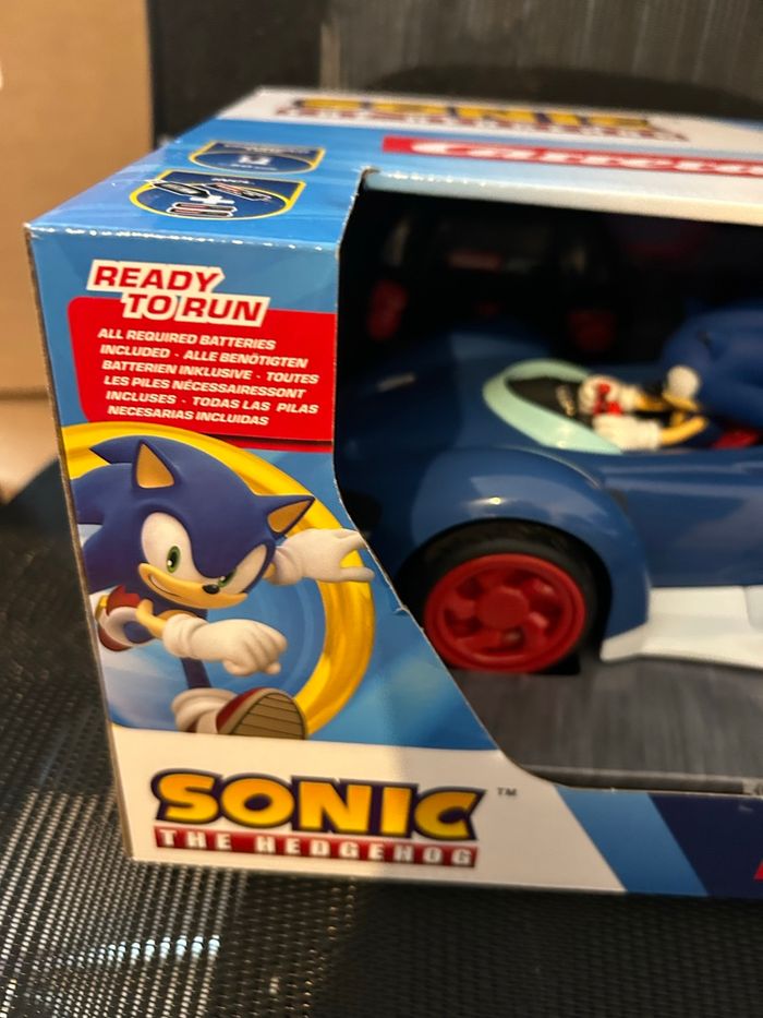 Voiture télécommandée - photo numéro 4