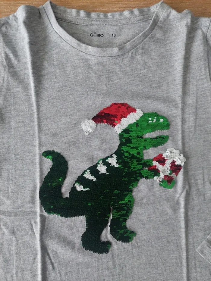 T-shirt Gémo 10 ans - photo numéro 2