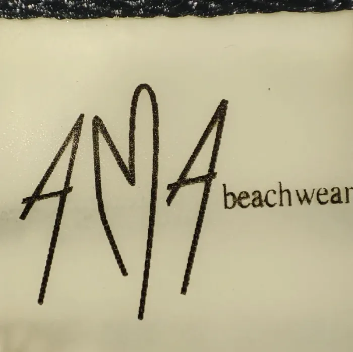 Haut de maillot de bain taille M (adaptable) - photo numéro 3