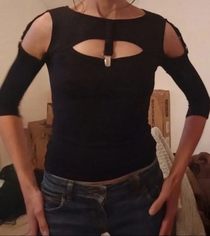 Tee Shirt manches 3/4 épaules dénudées taille S/36 Jennyfer - photo numéro 5