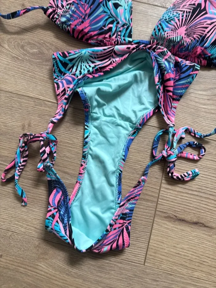 Maillot de bain, multicolore, taille 36 - photo numéro 2