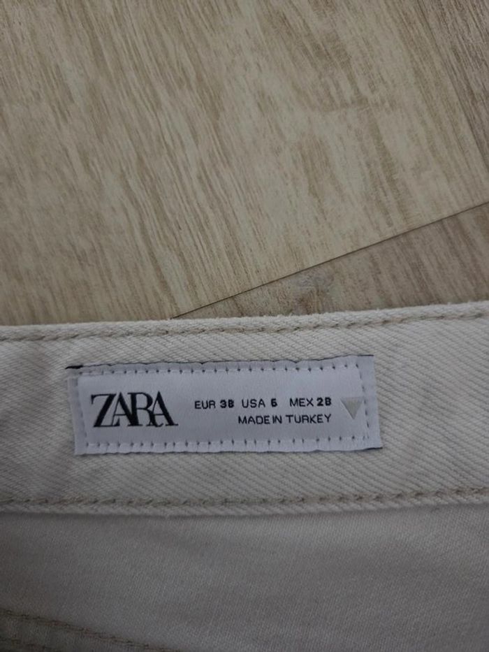 Jeans a jambes large Zara blanc taille M - photo numéro 6