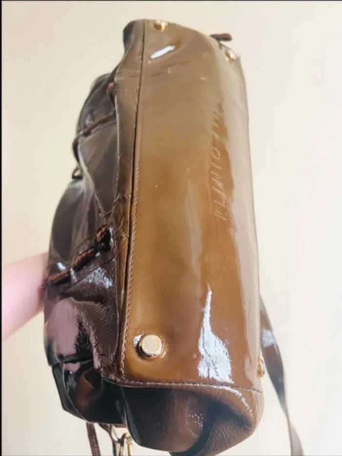 Sublime sac en cuir vernis plinio visona - photo numéro 19
