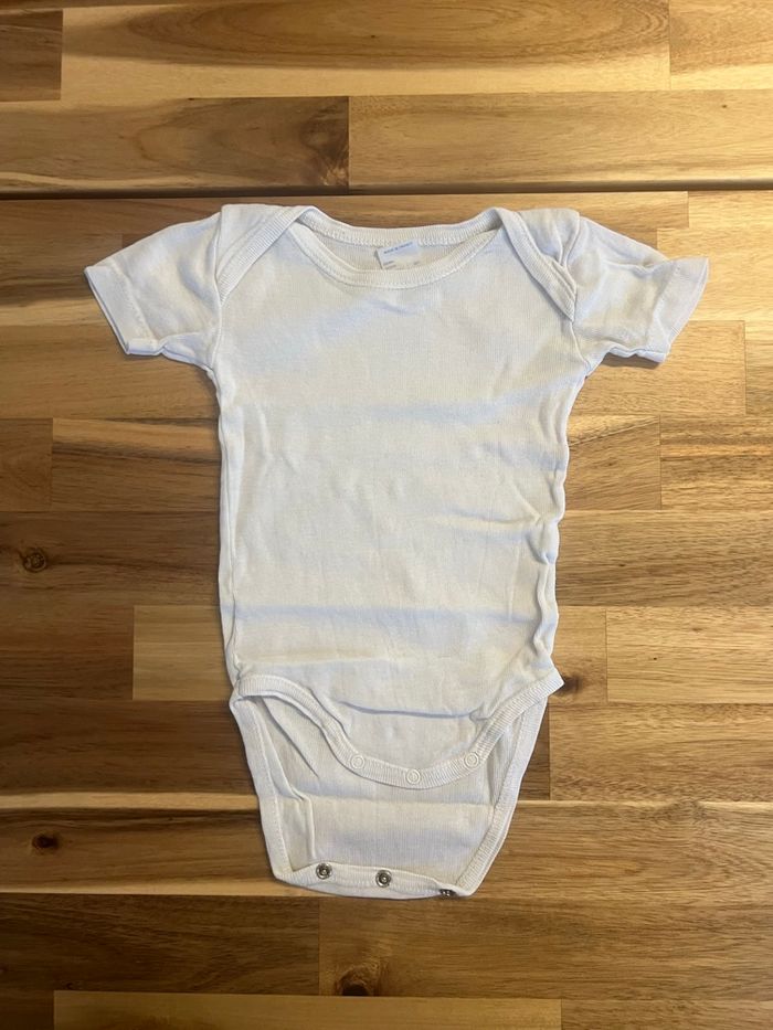 Bodies Absorba 6 mois - photo numéro 5