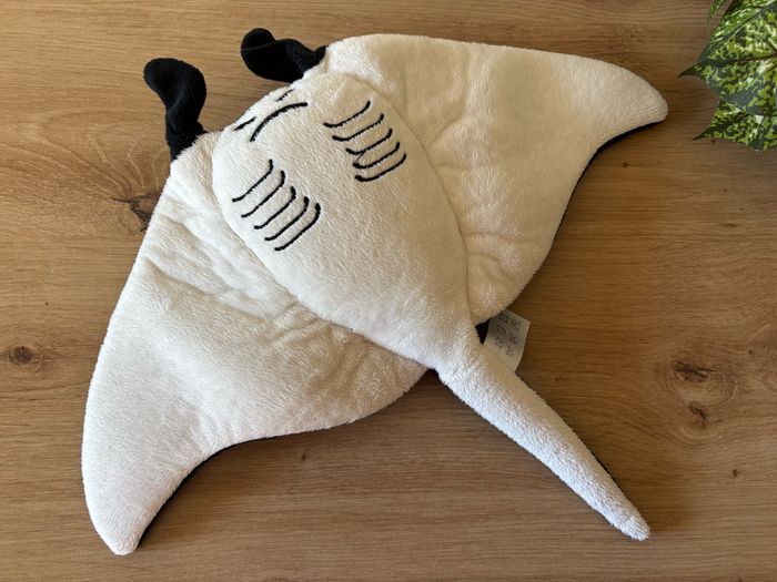 Doudou peluche raie manta noir blanc petjes world - photo numéro 3