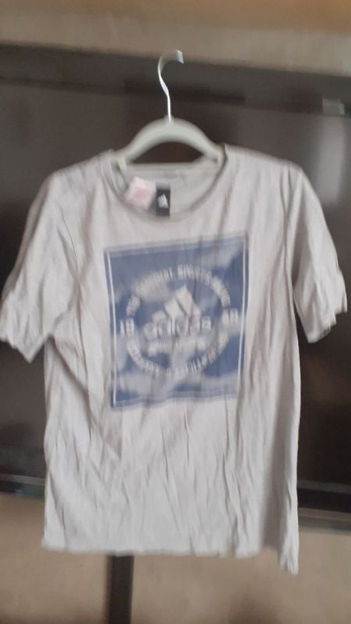 Tee-shirts