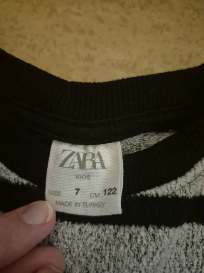 Pull Zara Kids 7 ans - photo numéro 2