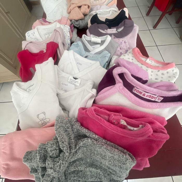 Lot vêtements fille 3 mois - photo numéro 4