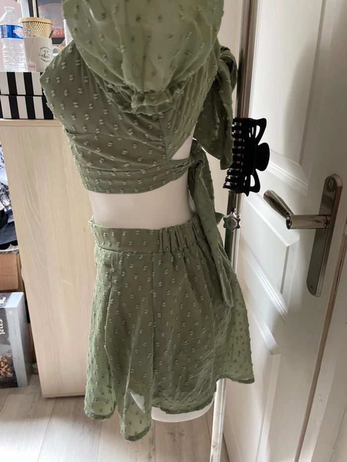 Ensemble haut et short - photo numéro 12