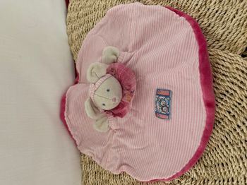 Doudou plat souris MOULIN ROTY Lila et Patachon rond rose 