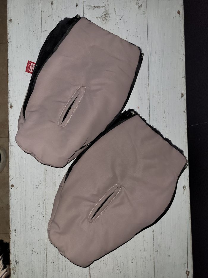 Moufle poussette - photo numéro 2